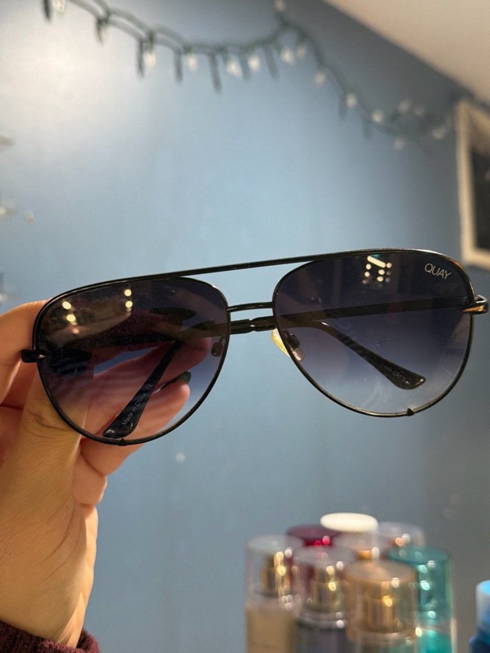 Woman’s Aviator Sunglasses in Black - Classic Polarized Look
